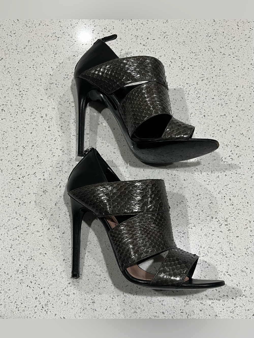 Barbara Bui Paris Women's Black Leather & Snakeskin Heels Size 39 Made In Italy